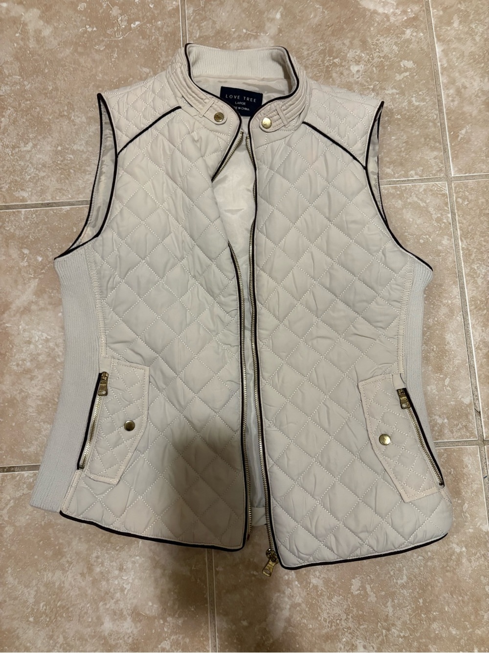 Love Tree Cream Quilted Sleeveless Vest